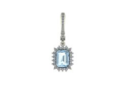 14 ayar Altın Set 0.70 Karat Pırlanta 3.60 Karat Aguamarine Küpe